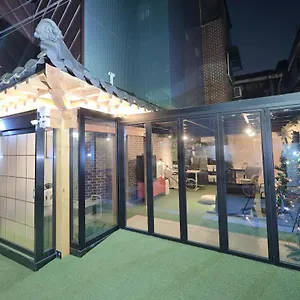 Guest house Y's House