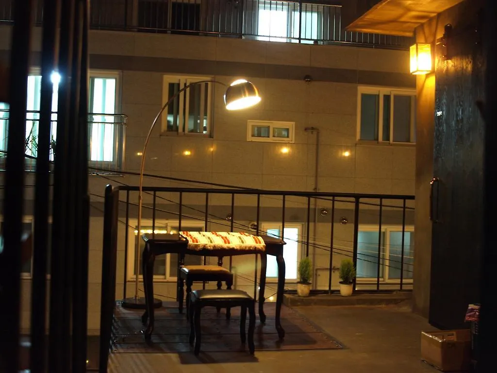 فندق Twotwo House سيول